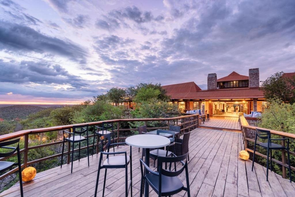 Etosha Safari Lodge, Etosha National Park, Namibia Outjo Buitenkant foto